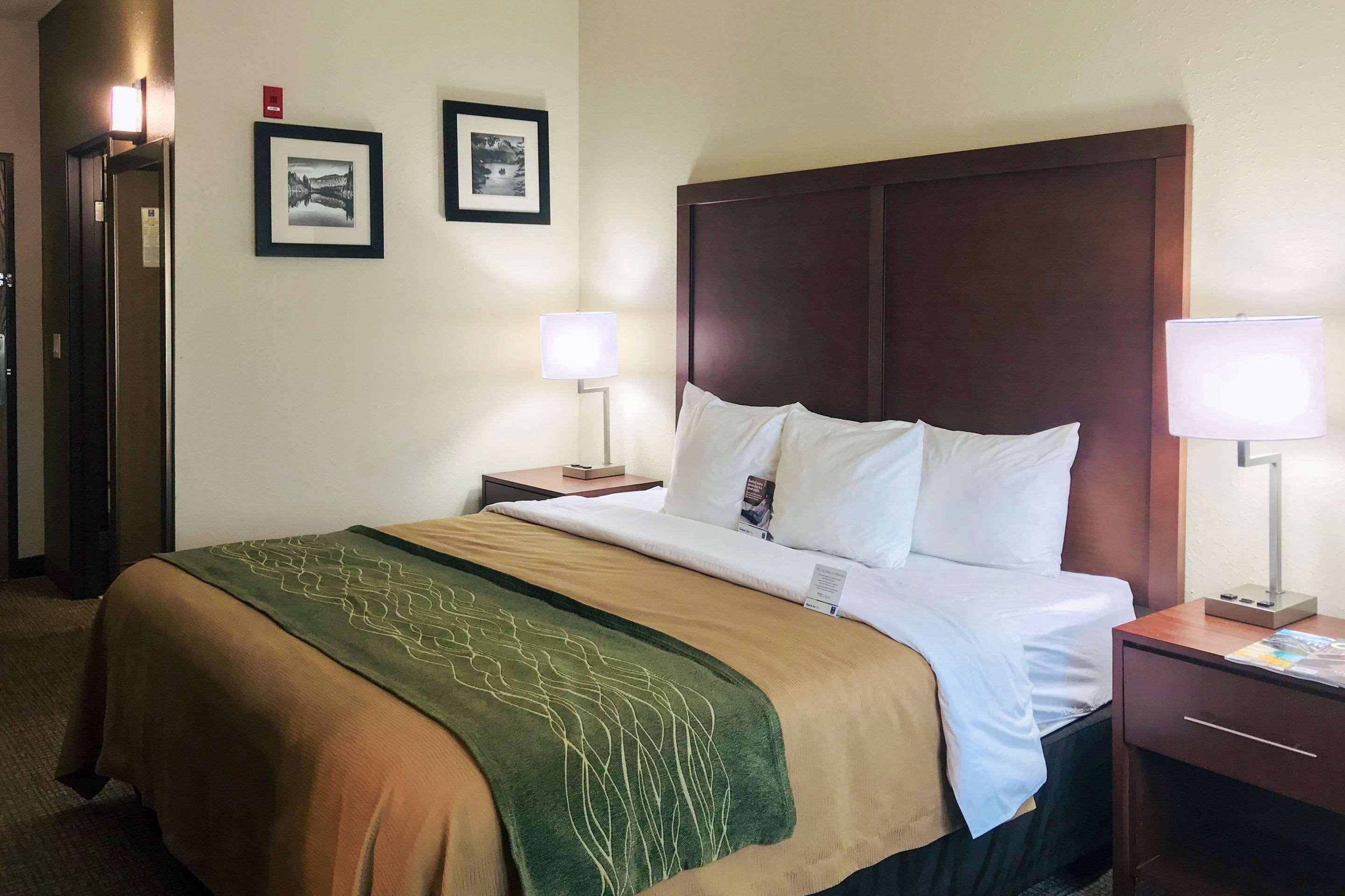 Comfort Inn Medford South Bagian luar foto
