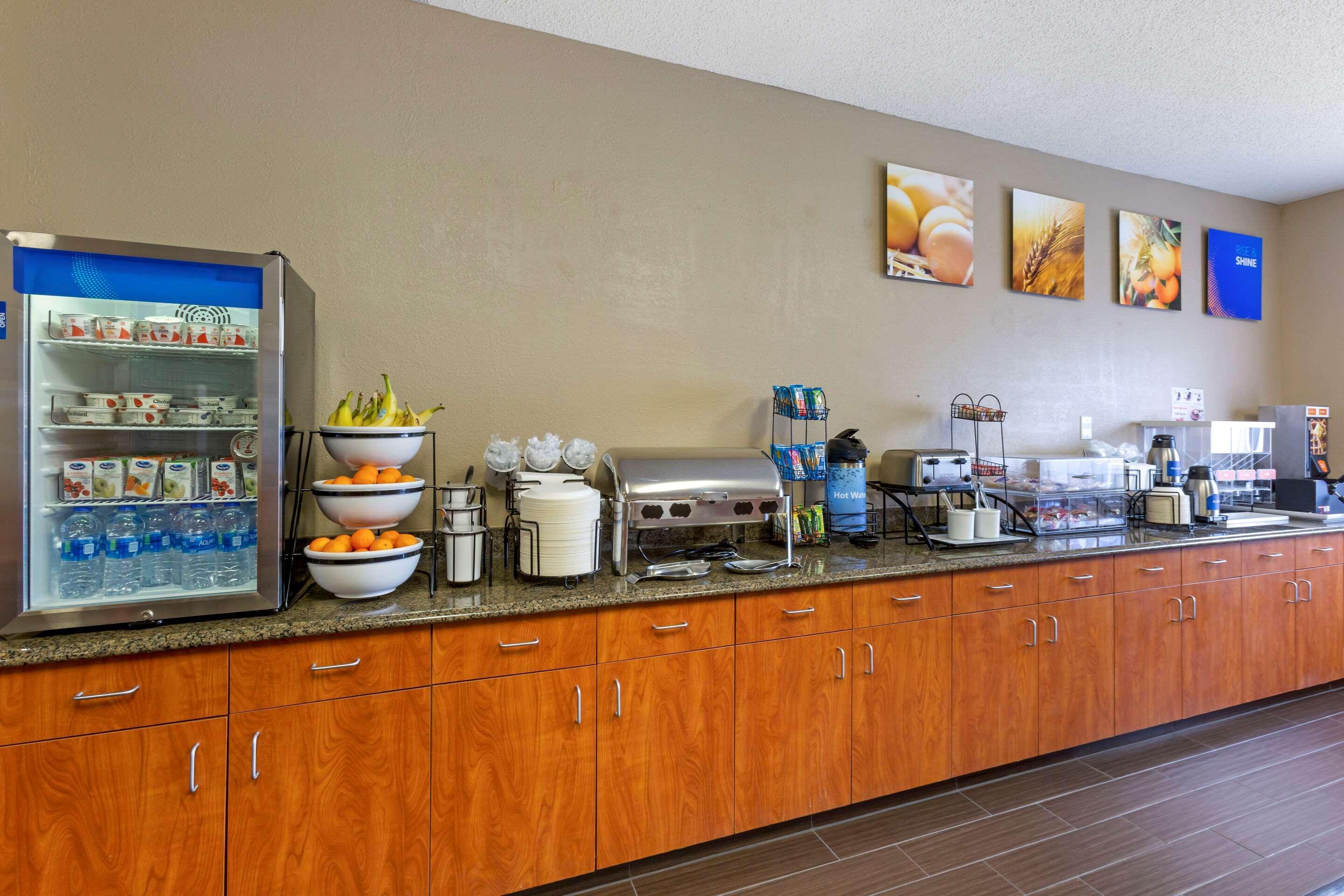 Comfort Inn Medford South Bagian luar foto