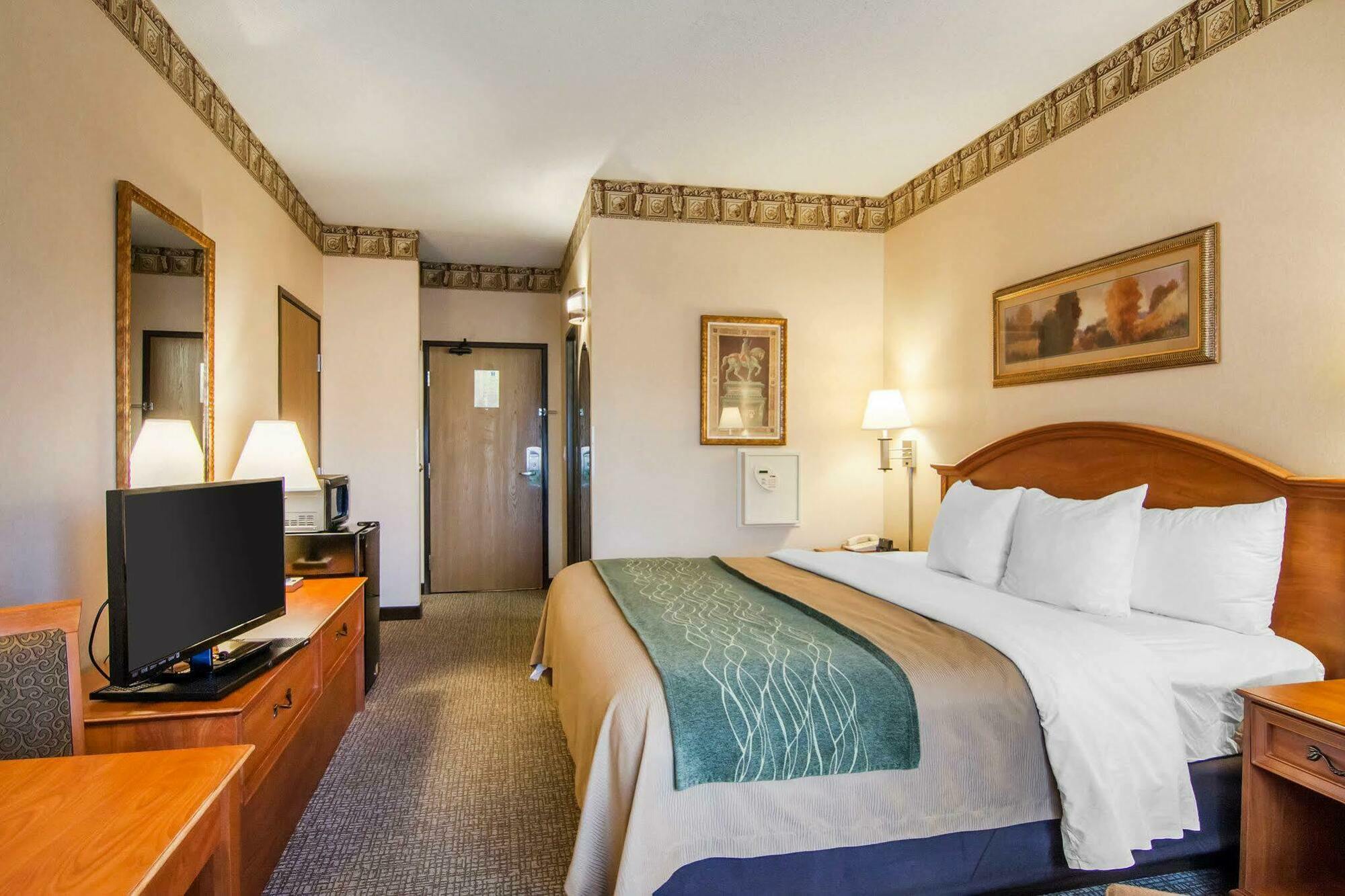 Comfort Inn Medford South Bagian luar foto